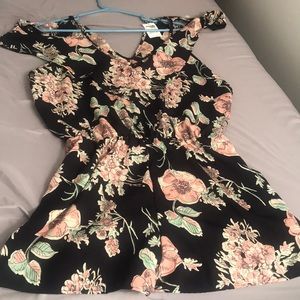F l o r a l romper 💐